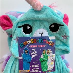 Moosh Moosh kids hoodie blanket